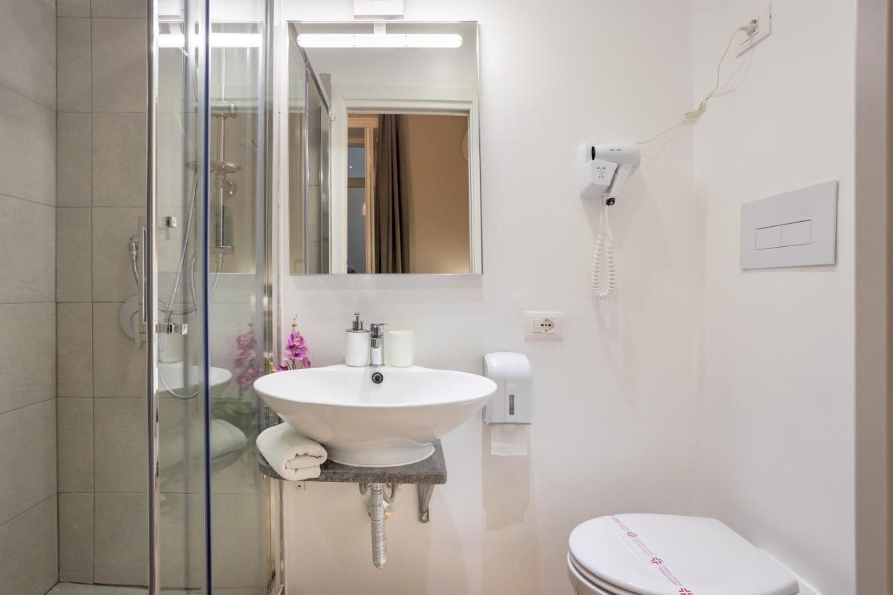 B&B Palermo Bella Rooms And Suites Екстер'єр фото